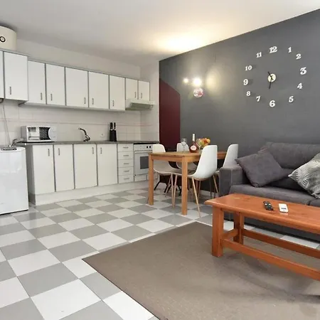 Apartment Montblanc *